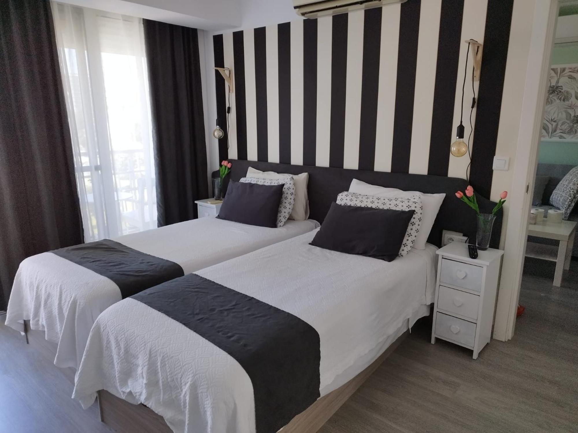Appartamento M1 403 Frontal Al Mar Vistas Terraza Y Wifi Benalmádena Esterno foto