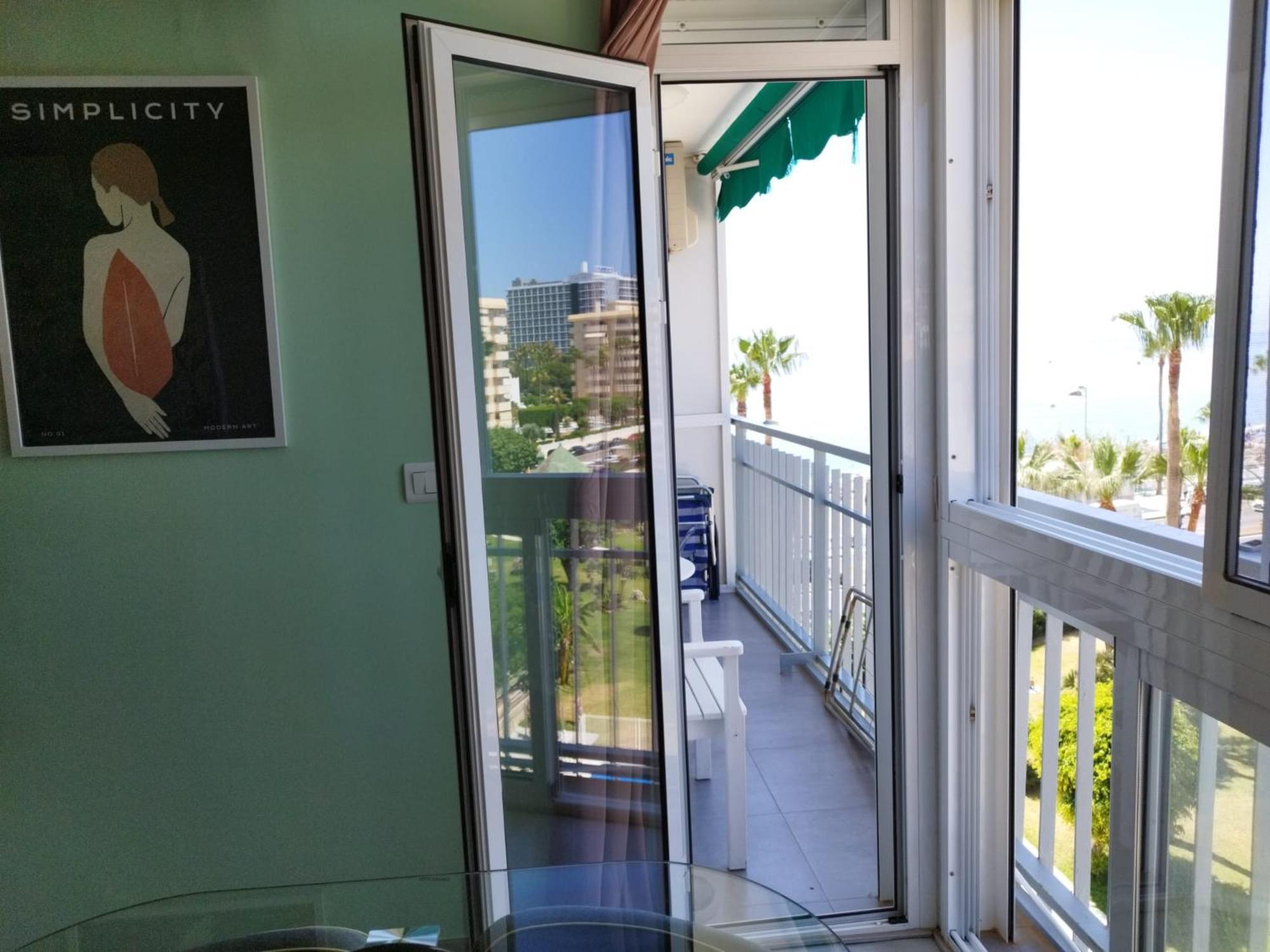 Appartamento M1 403 Frontal Al Mar Vistas Terraza Y Wifi Benalmádena Esterno foto